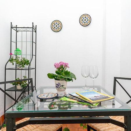 Apartament Anna - Triana Sewilla Zewnętrze zdjęcie