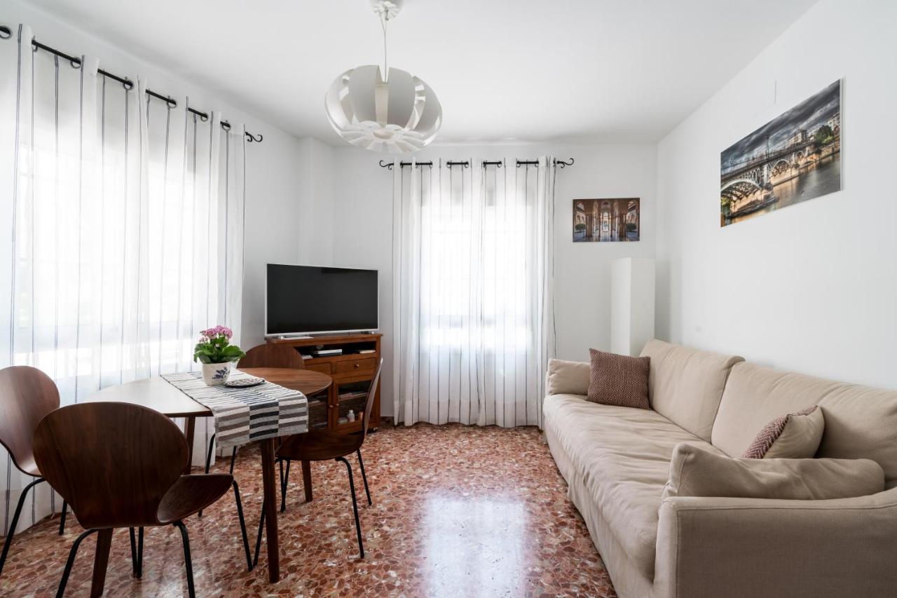 Apartament Anna - Triana Sewilla Zewnętrze zdjęcie