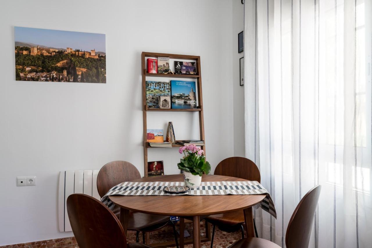 Apartament Anna - Triana Sewilla Zewnętrze zdjęcie