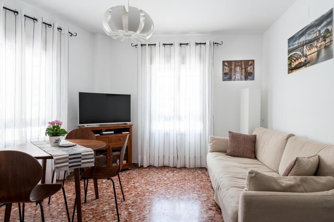 Apartament Anna - Triana Sewilla Zewnętrze zdjęcie