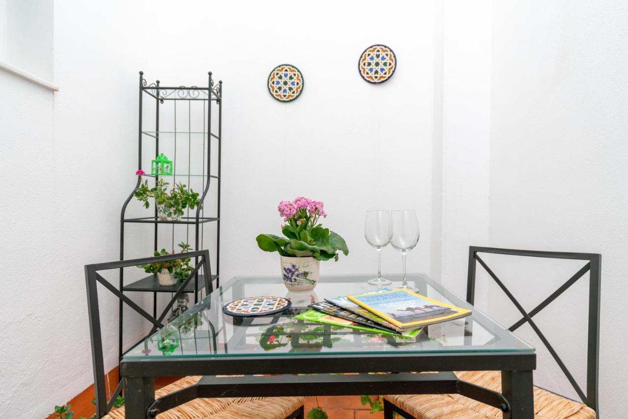 Apartament Anna - Triana Sewilla Zewnętrze zdjęcie